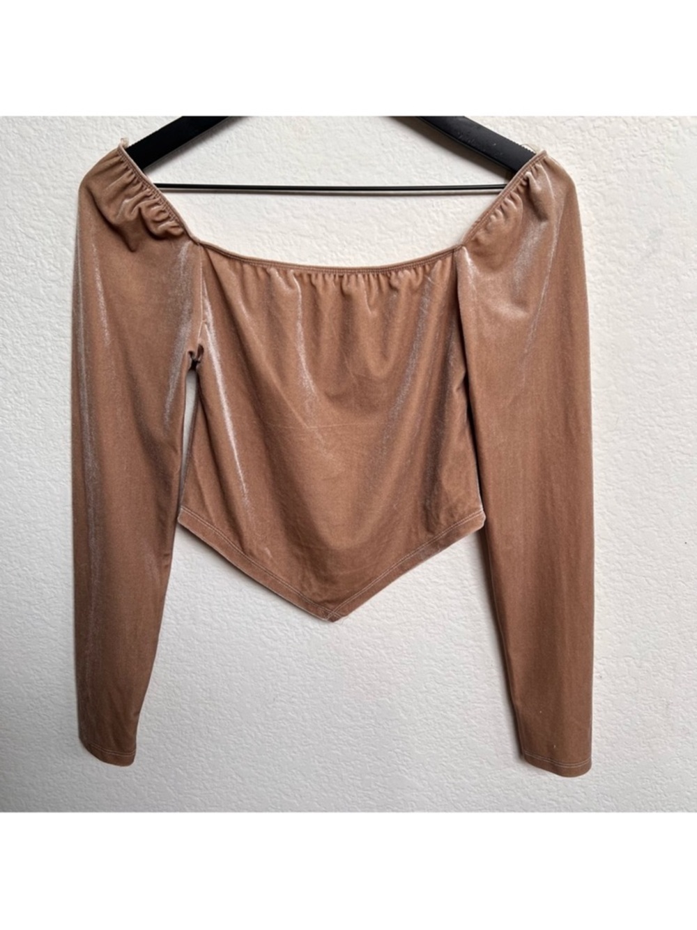 Urban Nation Velvet Crop Top in light brown size XS